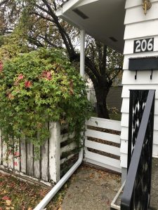 unique fix to eavestroughing overhang
