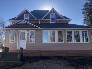 eavestroughing manitoba virden large home